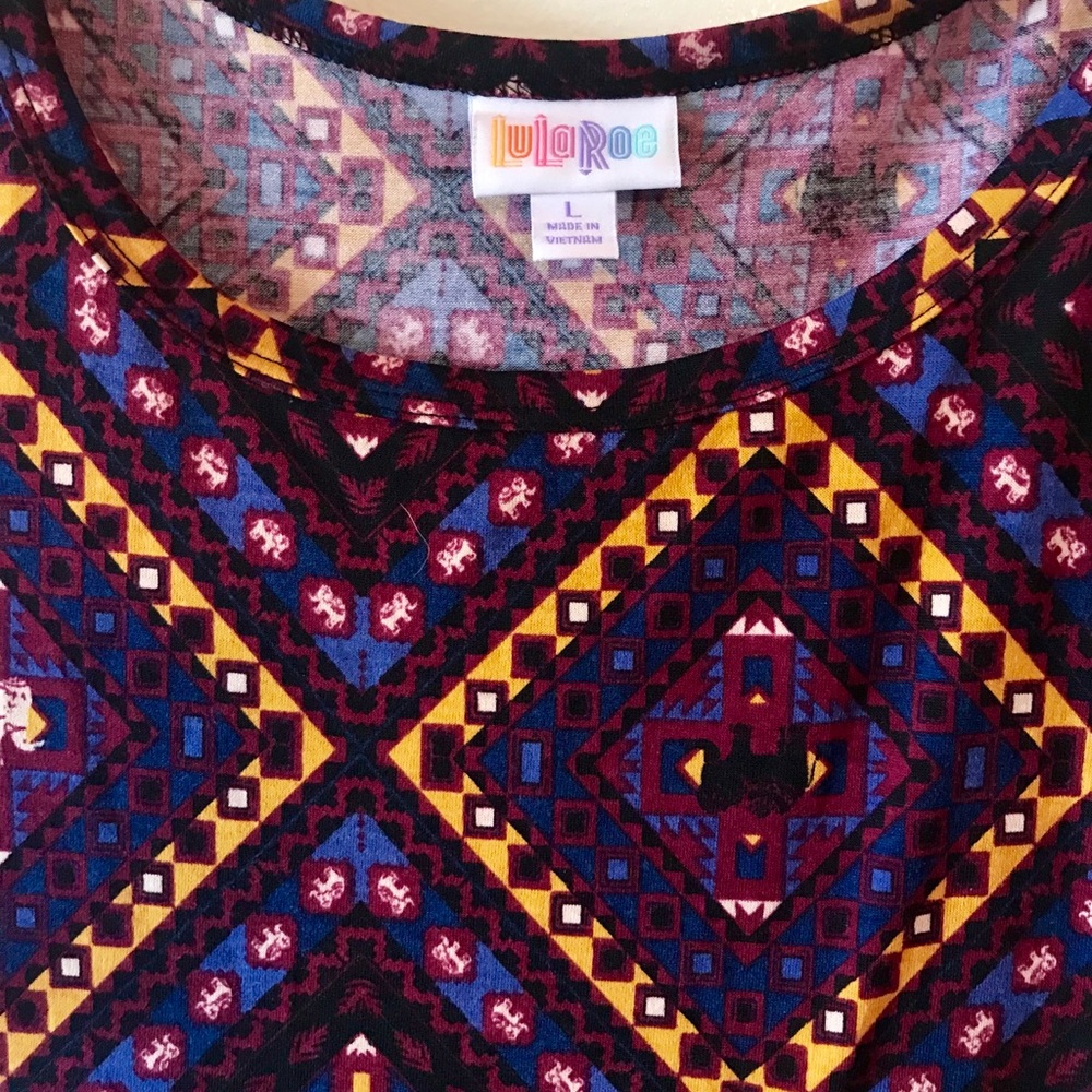 BNWOT LuLaRoe Carly size L